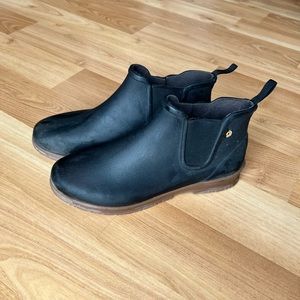 Bogs Sweetpea Rain Boots - Women's Size 8 - Black with Brown Details